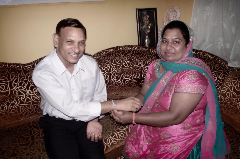 Sudesh-Kumari-With-brother