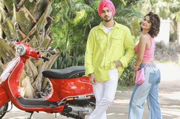 inside pic of avneet and rohan