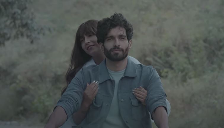 neha bhasin and hindi model