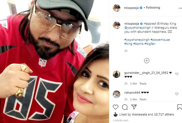 singer miss pooja wished yo yo honey singh happy birthday