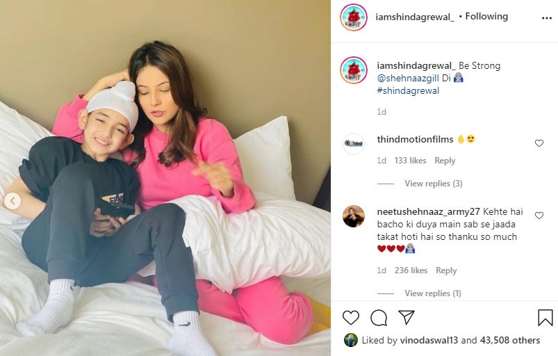 inside image of shehnaaz gill with shinda-min