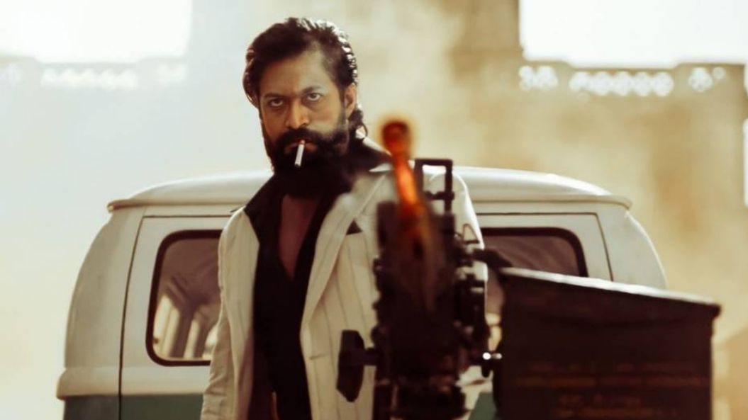 Ahead of 'KGF Chapter 2' release, Yash pens heartfelt note for his fans