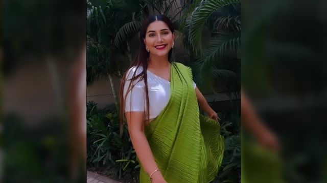 Trouble mounts for Sapna Choudhary as court issues arrest warrant against her