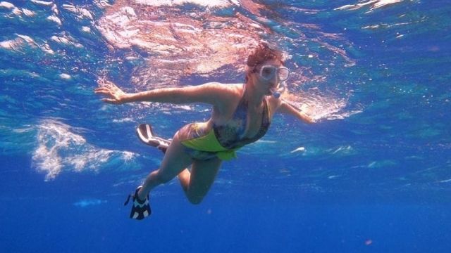 Sunny Leone flaunts her curves in latest photos from Maldives vacation; see pics