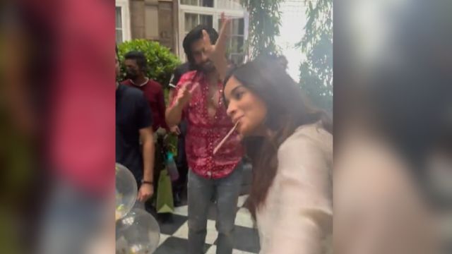 Alia Bhatt, Ranveer Singh groove to Ranbir Kapoor's 'Channa Mereya' 