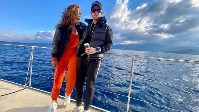 Priyanka Chopra, Nick Jonas give major couple goals as they enjoy quality time at Lake Tahoe