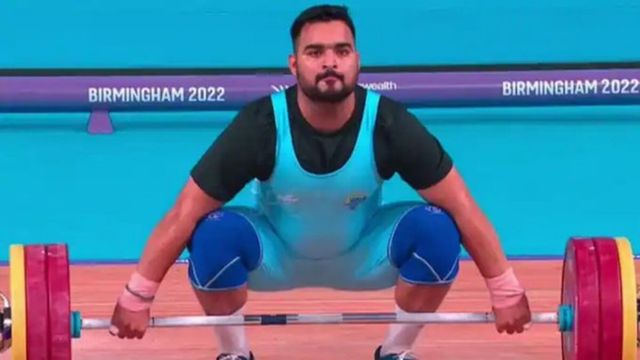 Punjab's Lovepreet Singh wins bronze medal in weightlifting at Commonwealth Games 2022, pays 'tribute' to Sidhu Moose Wala 