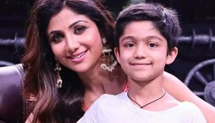 inside image of bollywood actress with son
