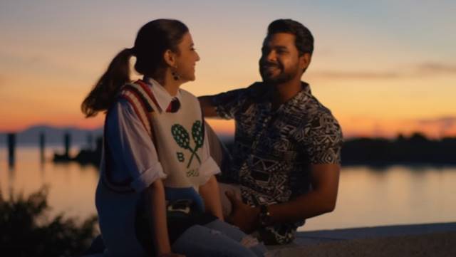 inside image of nirmat and arjan song