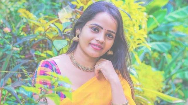 inside image of deepa dies