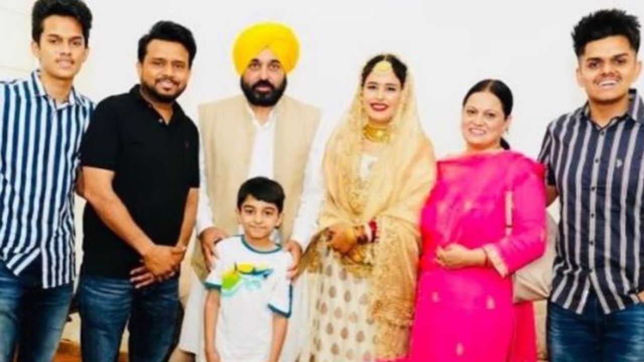 Karamjit Anmol image 1